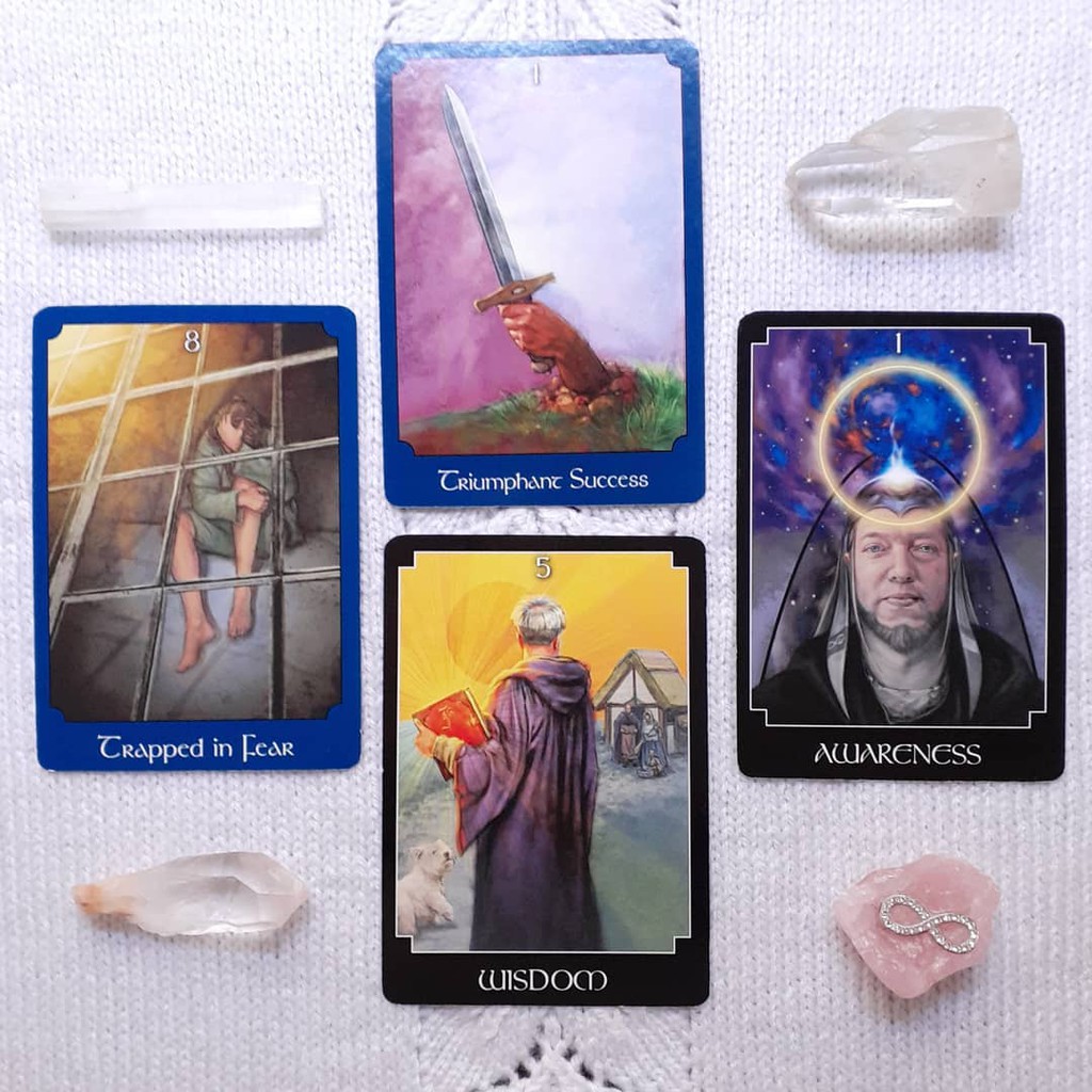 Bài Psychic Tarot Oracle