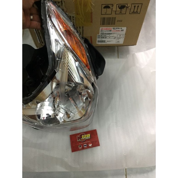 Đèn trước xe luvias xăng cơ - zin