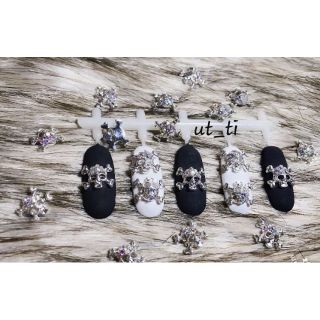 combo 5 charm đầu lâu.halloween(có sẵn) mã 75