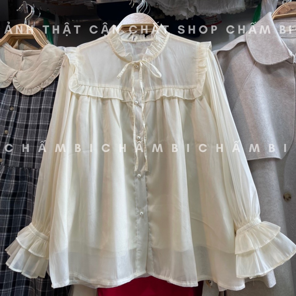 Áo sơ mi bánh bèo A.285, Áo sơ mi dáng babydoll cổ bèo thắt nơ cùng tay bèo cúc ngọc 2 màu ngọt ngào | BigBuy360 - bigbuy360.vn