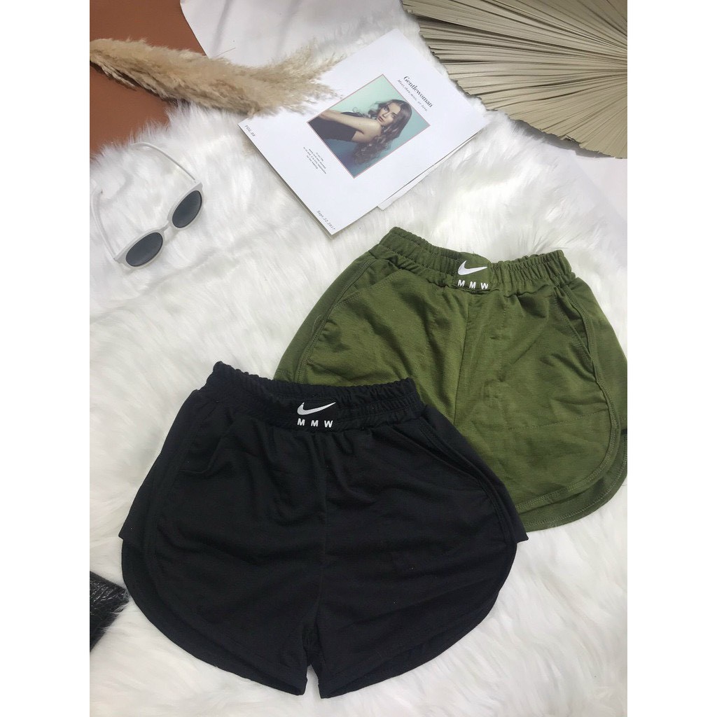 Quần shorts thể thao in logo trước cực xinh , chất thun da cá mềm mịn