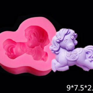 Bộ khuôn silicone 12 con giáp