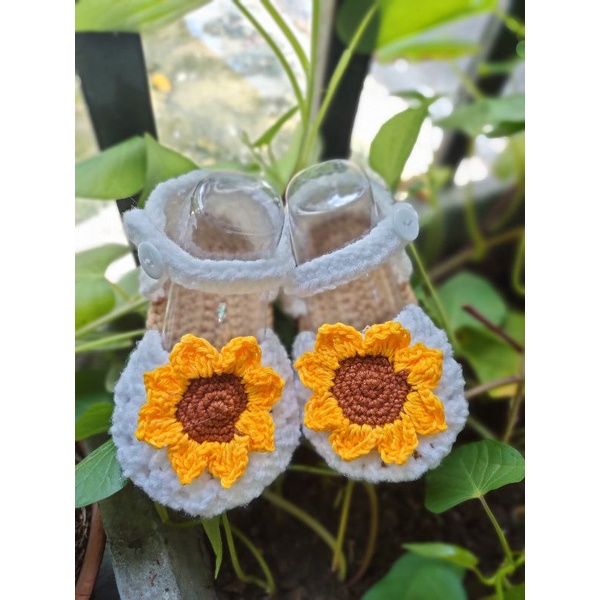 Giày len cho bé có dán đế