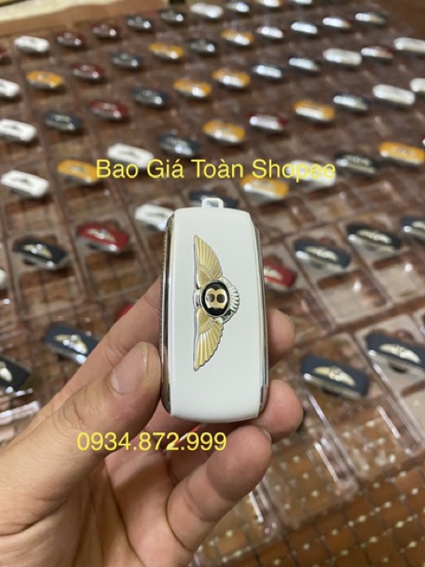 Chuyên Sỉ  Điện Thoại Siêu Nhỏ Bently Bv8 - 2 Sim - Thay Đổi Giọng Nói Đẳng Cấp | BigBuy360 - bigbuy360.vn