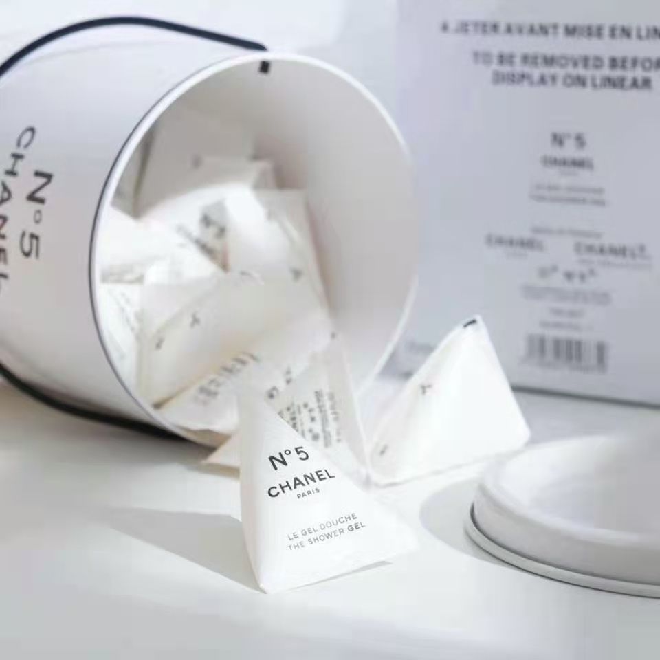 (Hàng Mới Về) Set 5 Gel Tắm Sắt Màu Trắng Thương Hiệu Chanel 20x6ml