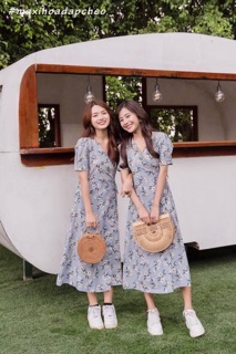 Đầm Hoa Xanh Nhạt Đắp Chéo