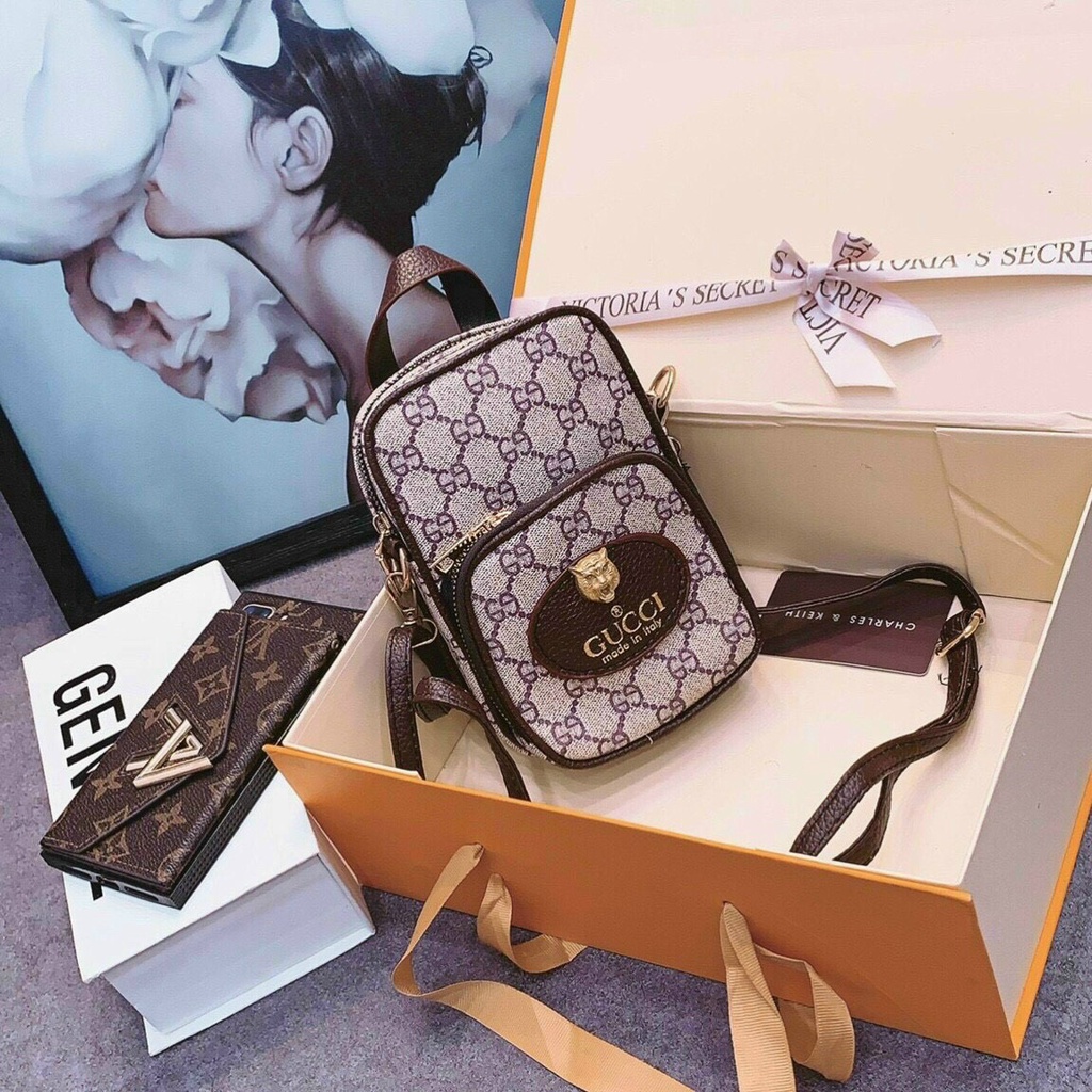 Túi xách nữ đeo chéo 3 màu logo Hot Trend 2022