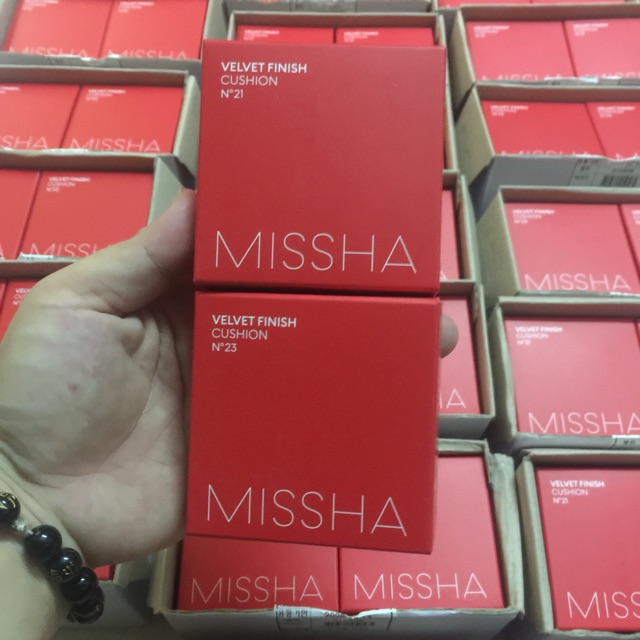 phấn nước misha đỏ