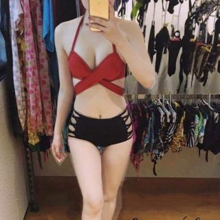 Bikini cup dây chéo đỏ