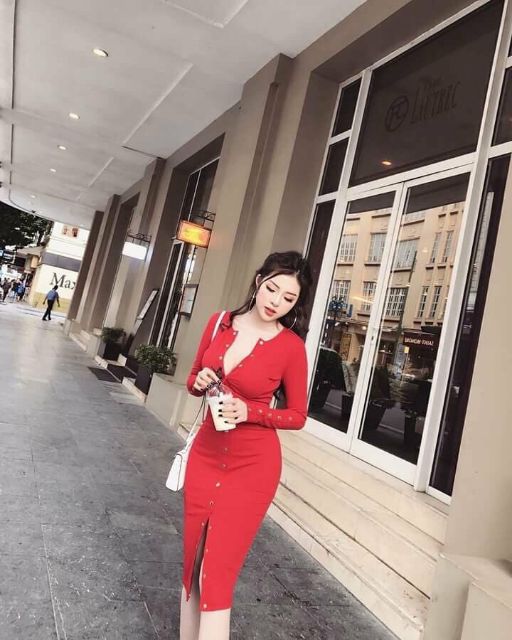 Đầm dài có nút sexy sale còn 109k | BigBuy360 - bigbuy360.vn