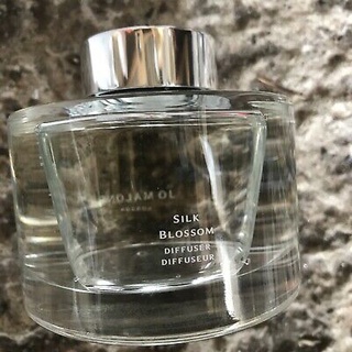Tinh Dầu Khuếch Tán Thơm Phòng Jo Malone Silk Blossom Diffuser 165Ml
