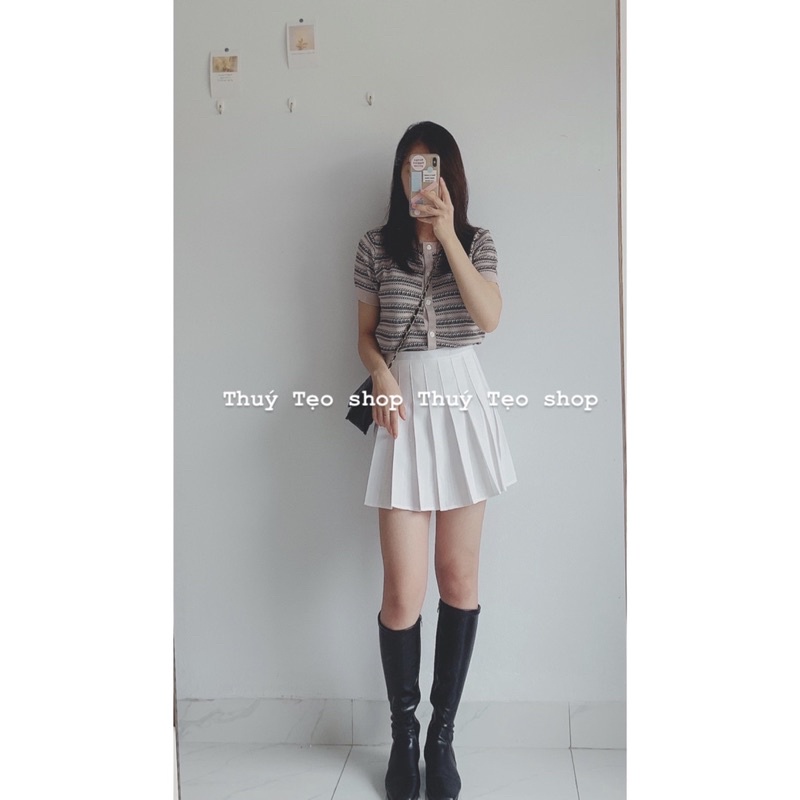 [Hàng sẵn/Video] Áo len croptop kẻ đen cộc tay cúc dọc | BigBuy360 - bigbuy360.vn