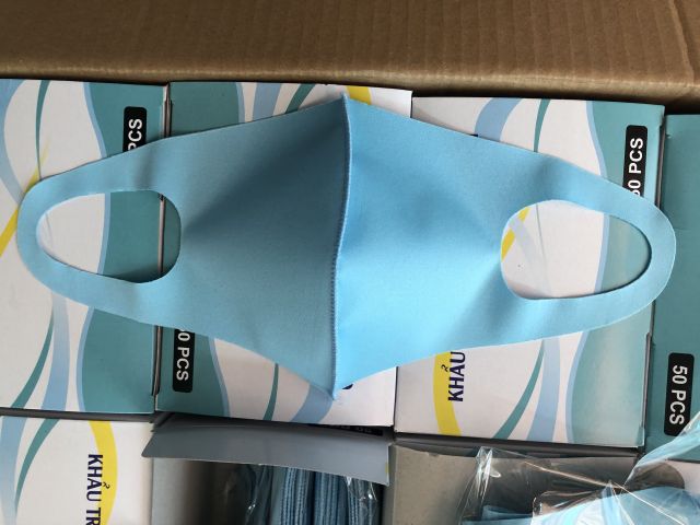 Hộp 50c khẩu trang vải 3lớp poly kháng khuẩn Unifresh