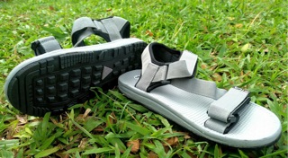 Giày sandal Nam Nữ