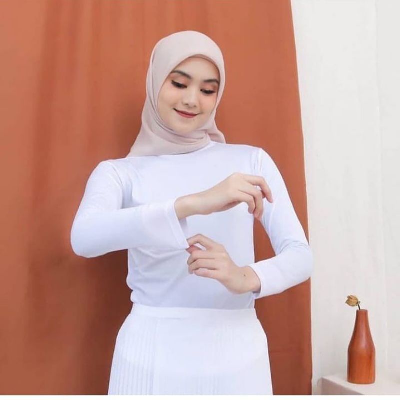 Nhân viên tuổi Teen