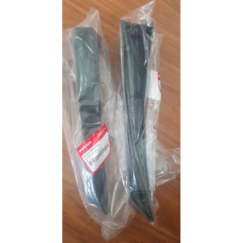 Nhựa đen ốp bình xăng xe Dream HDVN