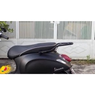 Baga Givi SR cho xe Vespa Primavera - Sprint