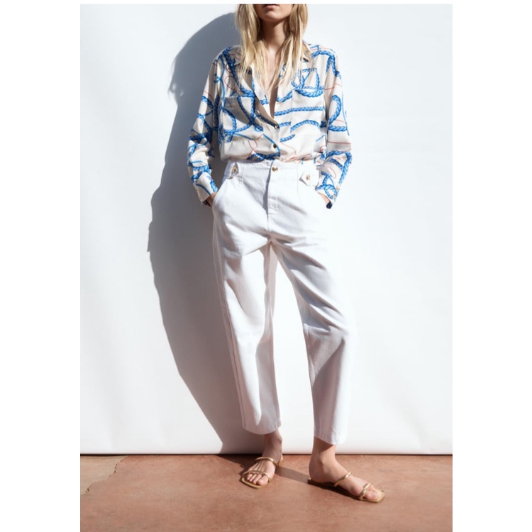 Zara Áo Sơ Mi Tay Dài Cổ Chữ V In Họa Tiết Thời Trang Mùa Xuân 2440122Áo blouse