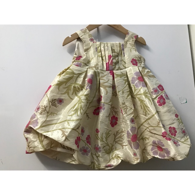 Đầm bé 11,5kg aut