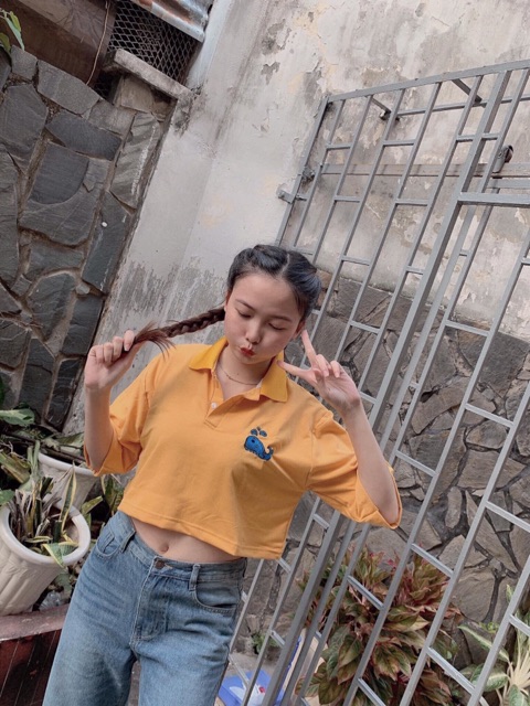 ÁO CROPTOP POLO OVERSIZE THÊU LOGO - VÀNG | BigBuy360 - bigbuy360.vn