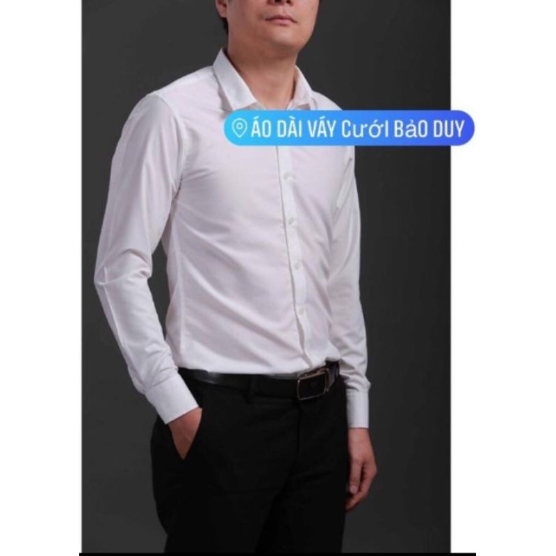 áo sơ mi trắng mặc vest