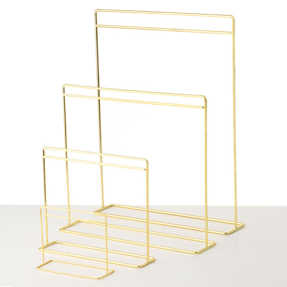 Giá treo quần áo búp bê bằng sắt 1/6 1/12