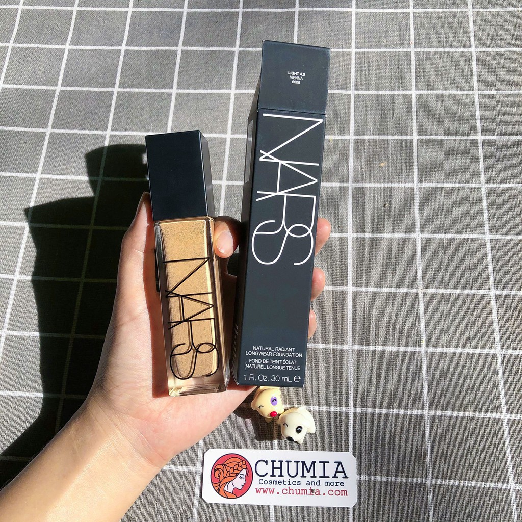 Kem nền NARS Natural Radiant Longwear Foundation - A4DC | BigBuy360 - bigbuy360.vn
