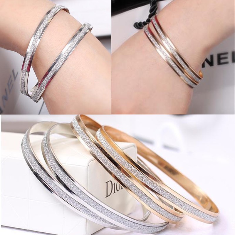 Vòng Đeo Tay Nữ Dạng Tròn Thời Trang Cá Tính
