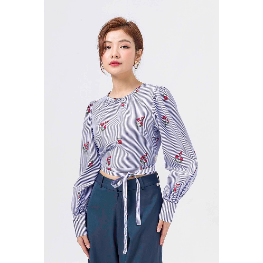 Áo croptop xẻ lưng VIENNE TRAN V61B21Q004