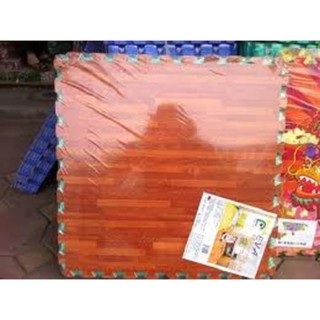 Thảm ghép vân gỗ kích thước 60x60 cm