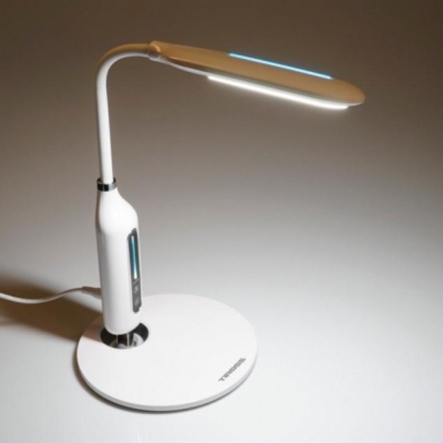 Đèn bàn Tiross TS1813W 8W