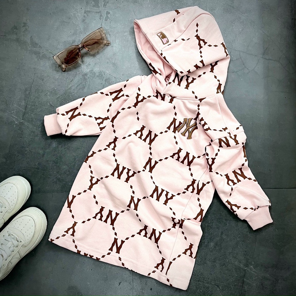 (HÀNG XUẤT XỊN) Váy kid hồng chất nỉ da cá dày siêu đẹp Size 90-150 (từ 9-38kg)  Vì là váy nên dễ mặc và thoãi mái.