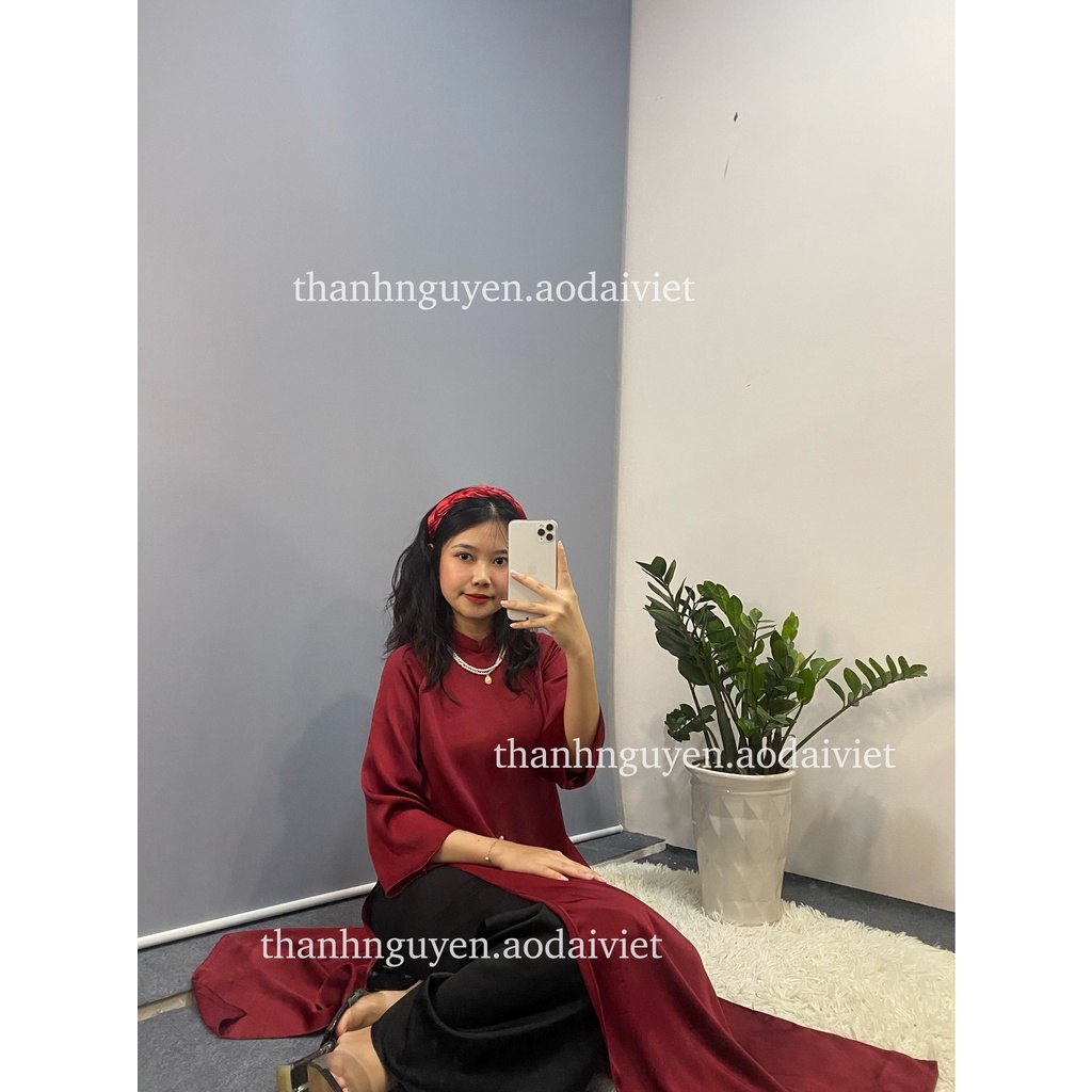 Áo dài đỏ cách tân tay loe lụa Ngọc Trai