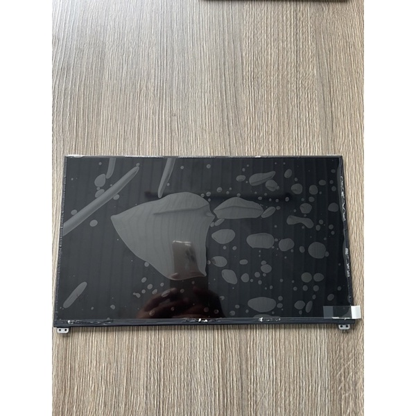 Màn hình laptop Dell latitude xài chữa cháy, hàng tháo máy qua sử dụng