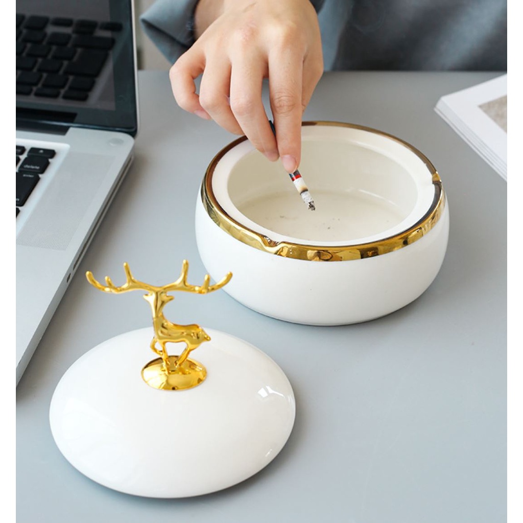 gạt tàn cao cấp. gạt tàn thuốc lá bằng sứ cao cấp.