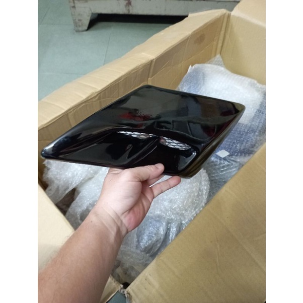 Ốp hốc gió bình xăng TFX v2