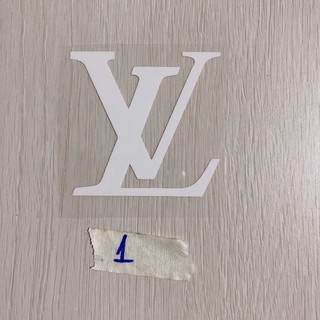 sticker hình ủi nhiệt logo Lv