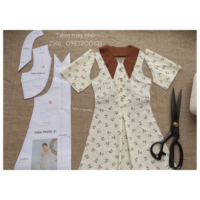 RN264_Rập giấy may đầm cổ sen nhọn nữ