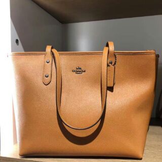 Túi COACH tote đen trơn...!!!