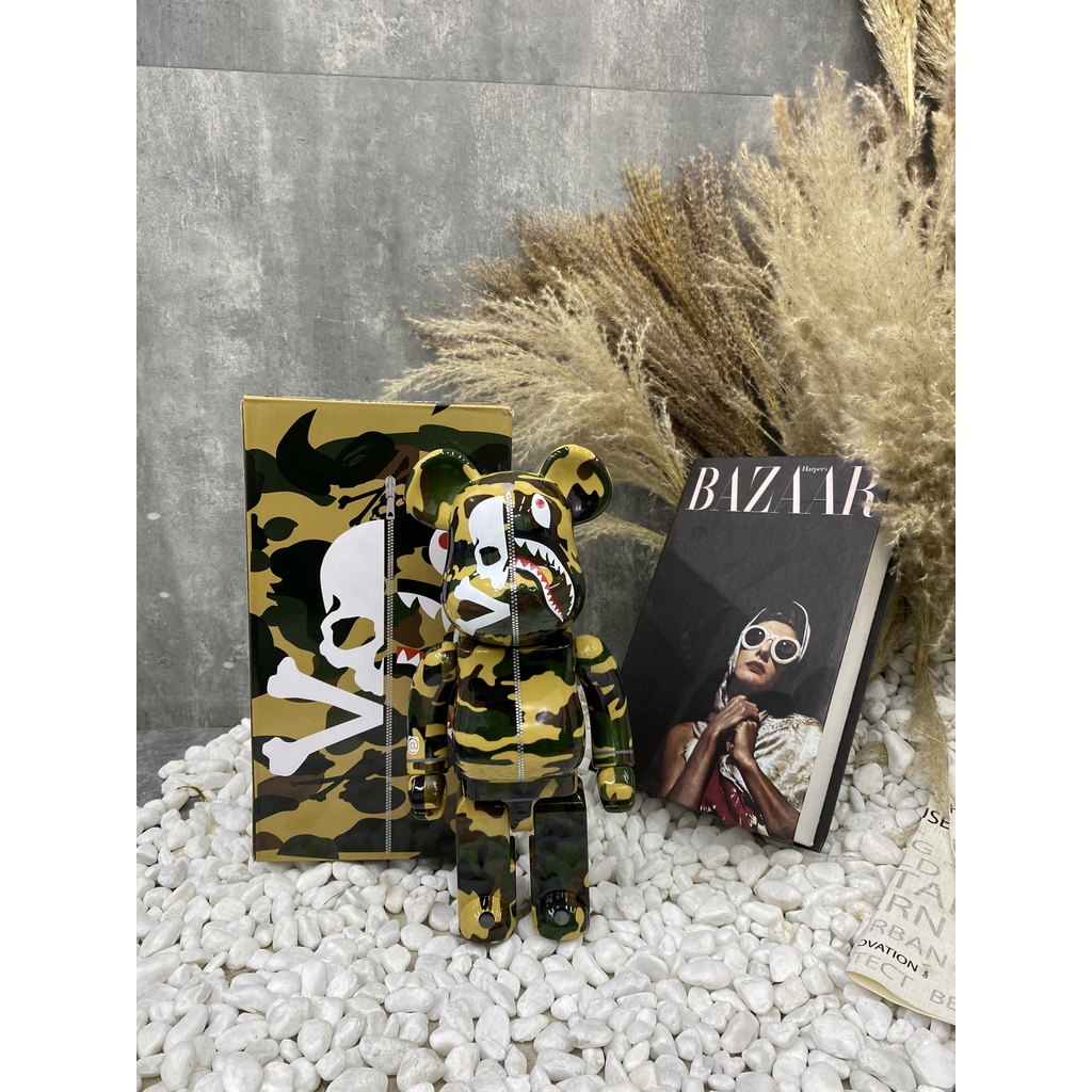 Tượng Bearbrick bape 400%