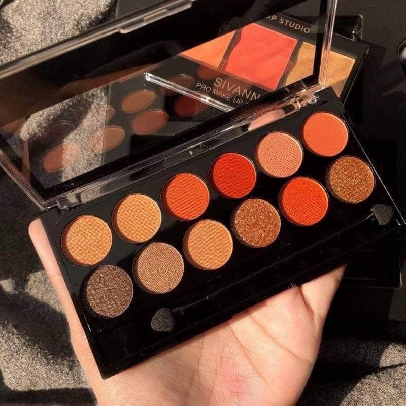 Set phấn mắt + má hồng + highlight Sivanna Colors Ultimate Essentials + cọ phấn.Cầm trên tay phê luôn rùi. Giá chỉ: 195k