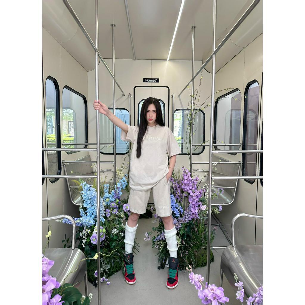 (HÀNG XUẤT XỊN) Áo thun ES002 Essential tee 2 màu đen &amp; be  Made in Cam/bodia full tag-code   SIZE : S M L