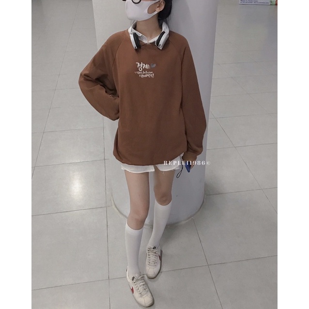 Áo sweater raglan chữ Hàn