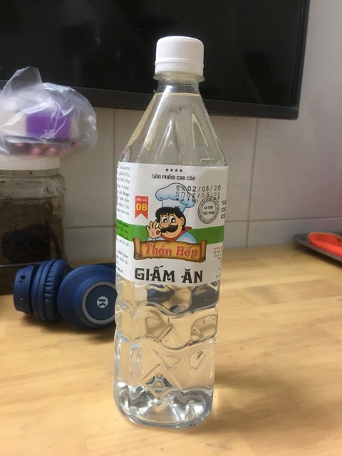 Giấm ăn tinh luyện Thần Bếp 900ml