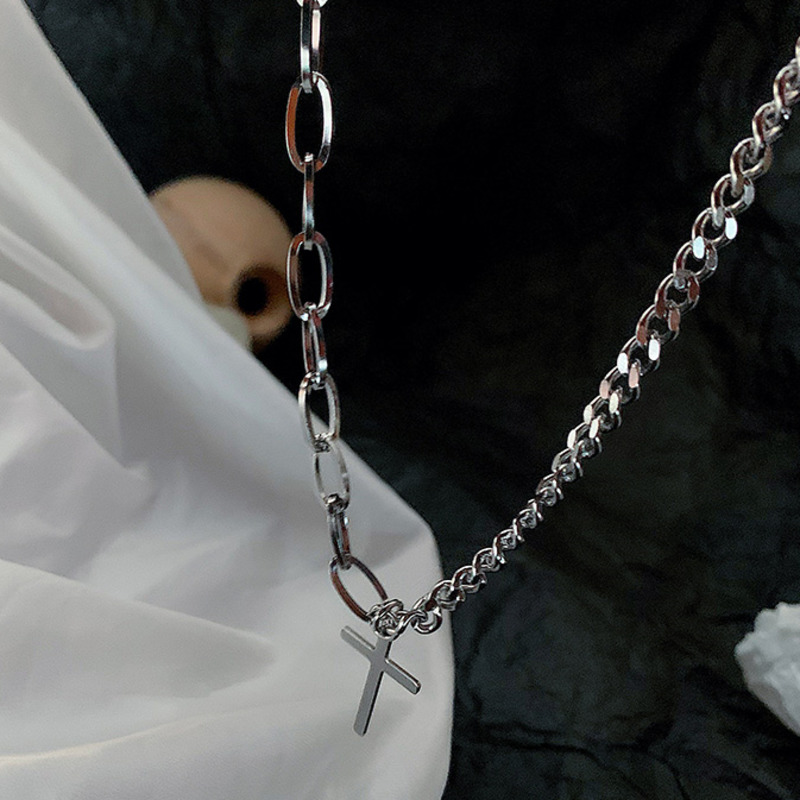Dây Chuyền Mặt Hình Thánh Giá Chất Liệu Thép Không Gỉ 23002