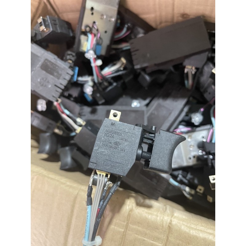 Hilti mạch cò dành cho máy có than 22vol