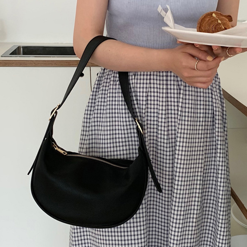 Túi xách IELGY bằng da hình bánh xếp cỡ lớn 30x18x8cm có dây kéo có 3 màu trắng/ đen/ vàng thời trang dành cho nữ