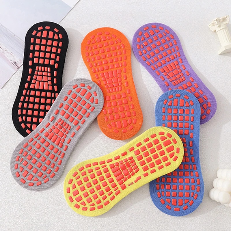 Vớ cotton mềm thoáng khí co giãn phong cách thể thao cho người lớn và trẻ em