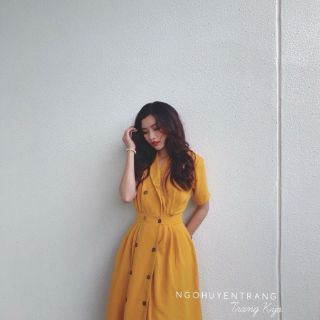 Đầm cổ vest 2 hàng nút