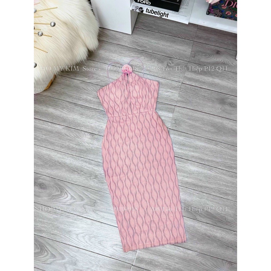 Đầm yếm xốp đính bông hoa ngực ôm body cực xinh , chất thun xốp dày dặn ly